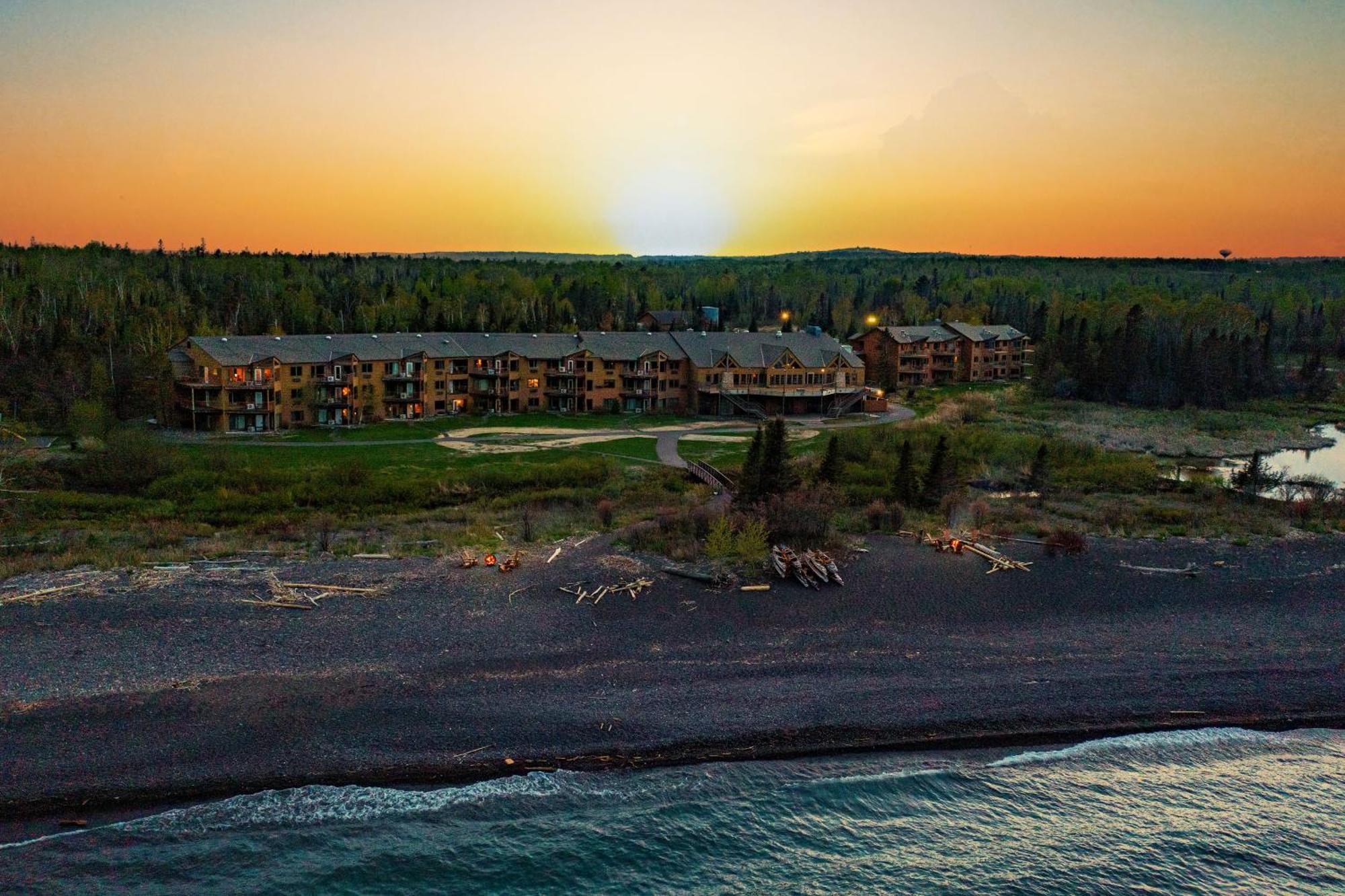 Superior Shores Resort Two Harbors Eksteriør bilde